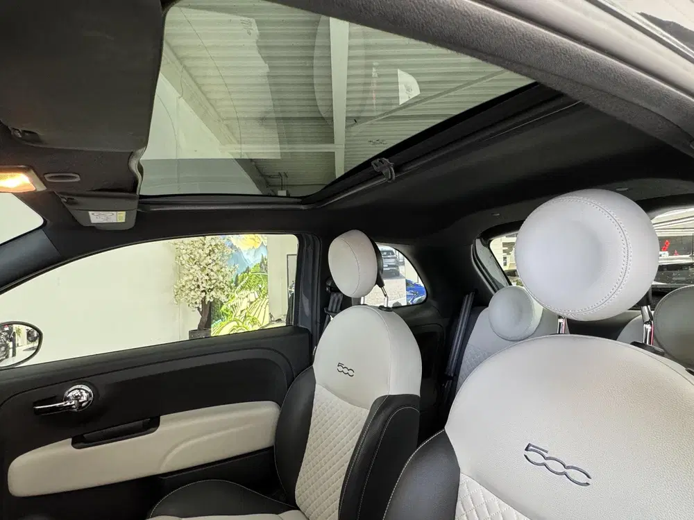 Fiat 500 1.0 Hybrid Dolcevita uit 2022, foto 14