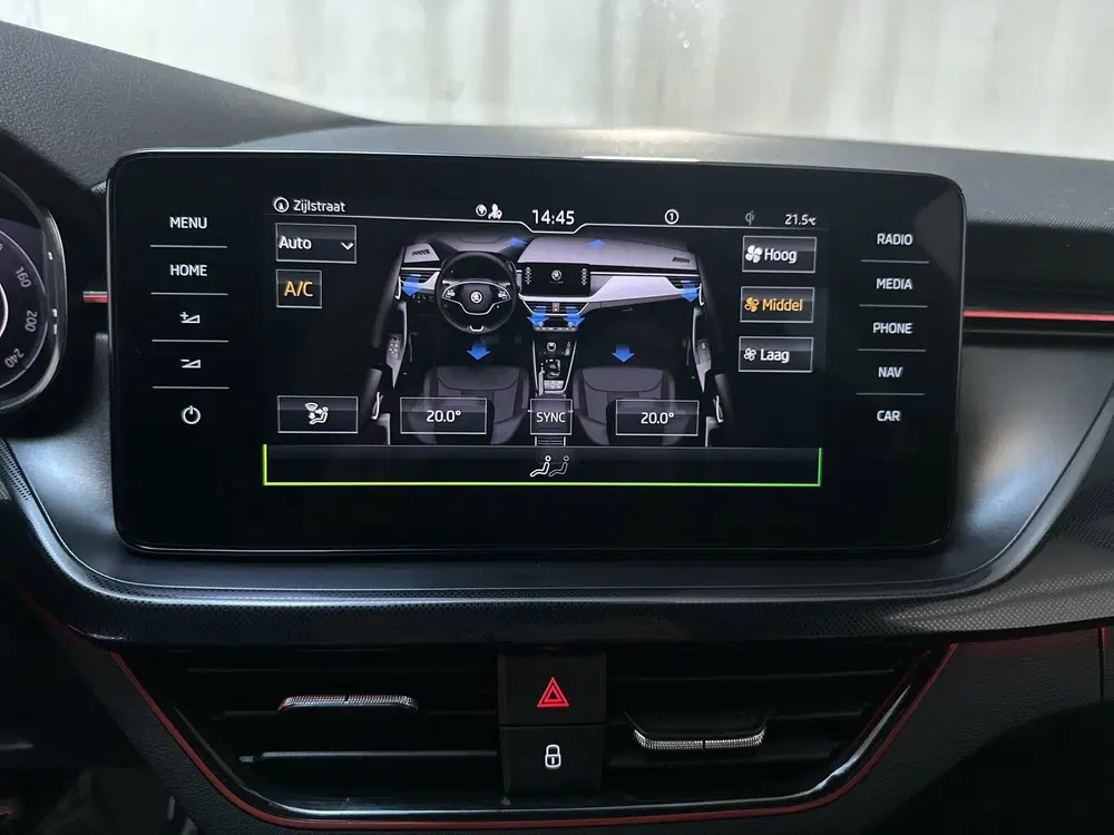 Skoda Scala 1.0 TSI 110pk DSG Sport Business Navigatie uit 2021, foto 13