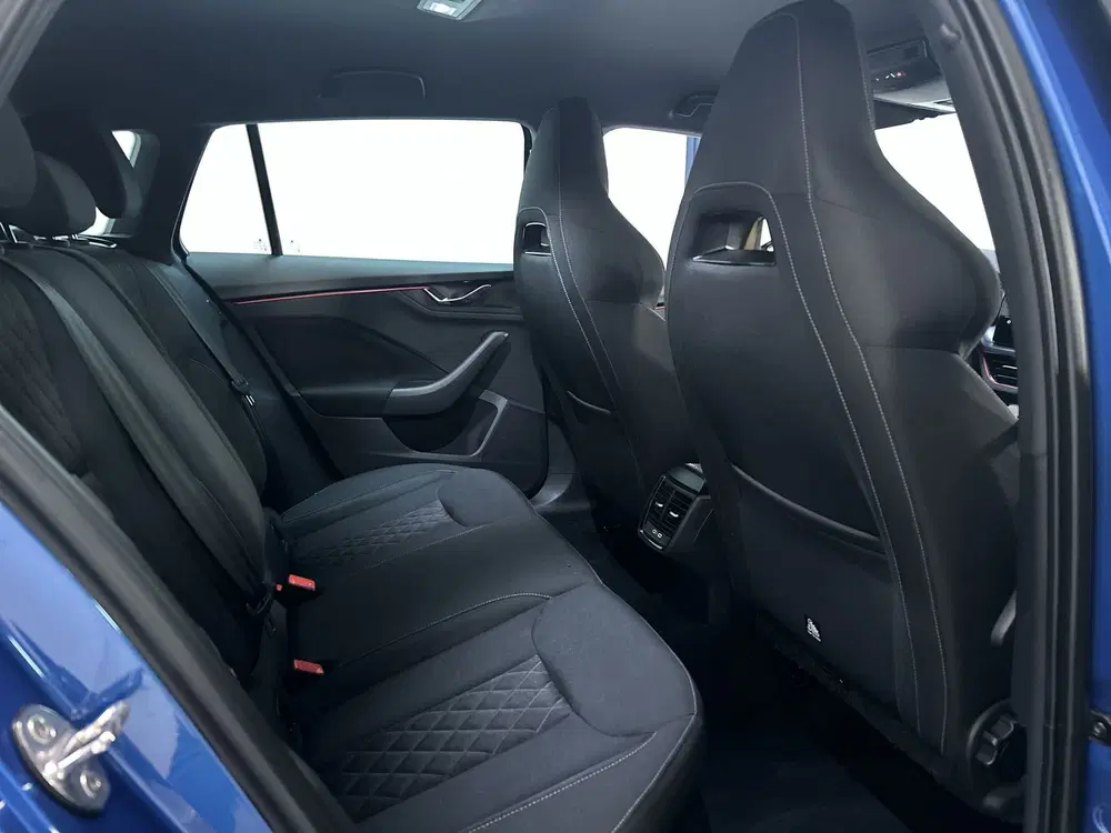 Skoda Scala 1.0 TSI 110pk DSG Sport Business Navigatie uit 2021, foto 9
