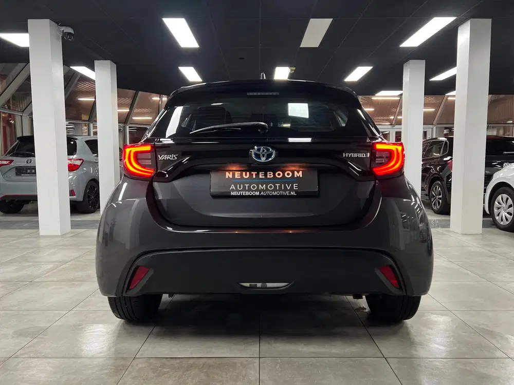 Toyota Yaris 1.5 Hybrid Dynamic uit 2020, foto 3