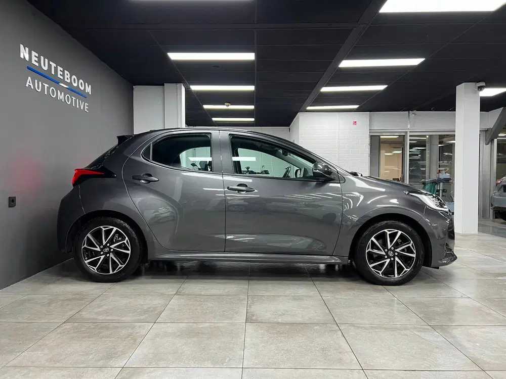 Toyota Yaris 1.5 Hybrid Dynamic uit 2020, foto 6