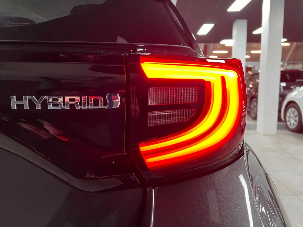 Toyota Yaris 1.5 Hybrid Dynamic uit 2020, foto 8