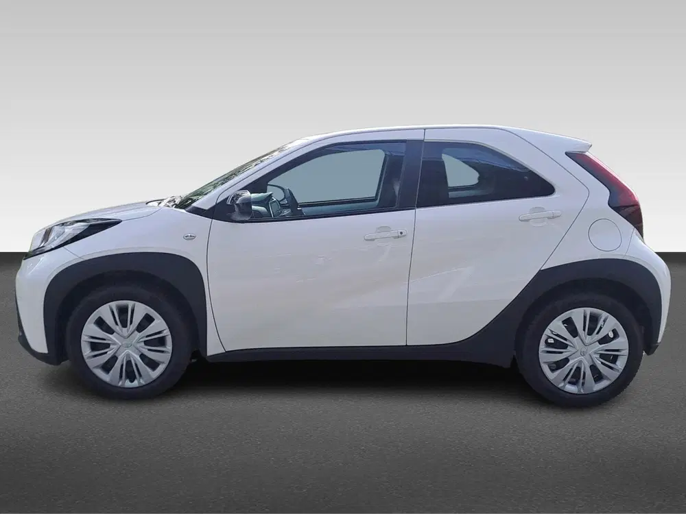 Toyota Aygo X 1.0 VVT-i MT Play uit 2024, foto 2