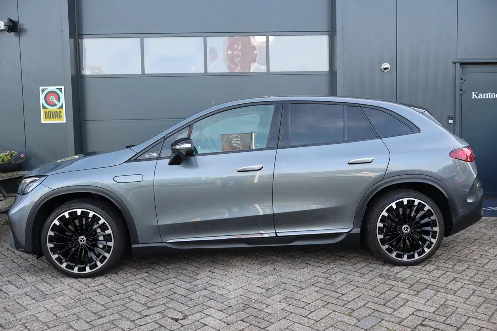 Mercedes-Benz EQE SUV 350+ AMG Line 91 kWh-panoramadak uit 2023, foto 8