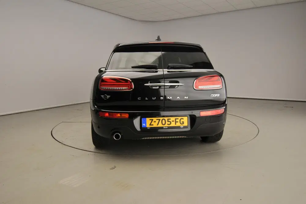 Mini Clubman 1.5 Cooper uit 2024, foto 3