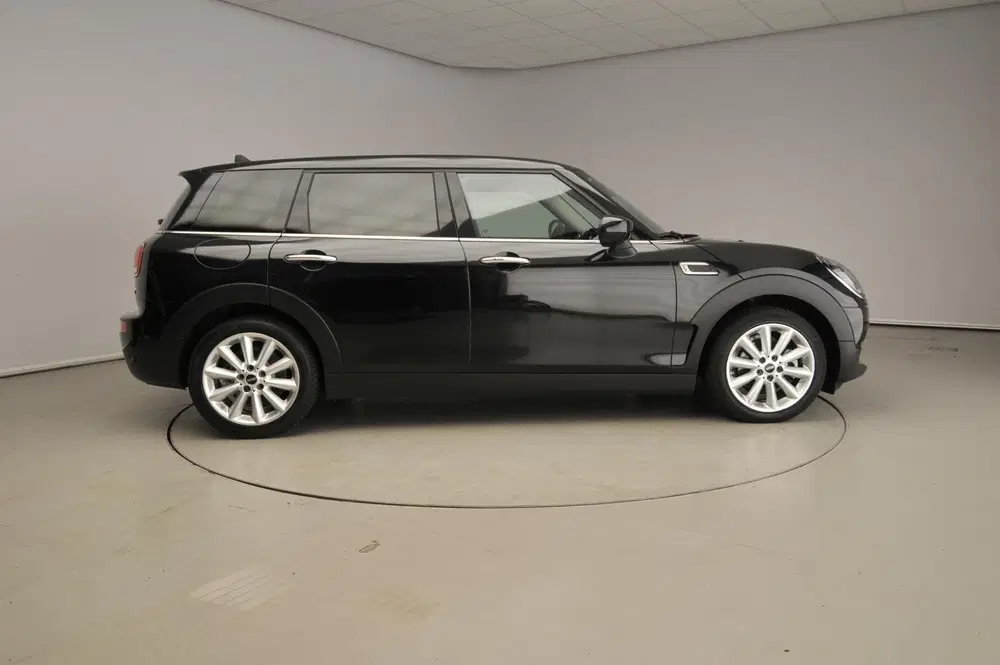 Mini Clubman 1.5 Cooper uit 2024, foto 4