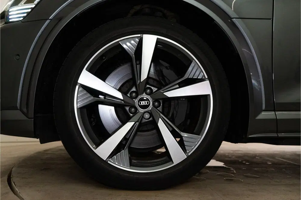 Audi e-tron S Quattro 95 kWh 504PK uit 2020, foto 14