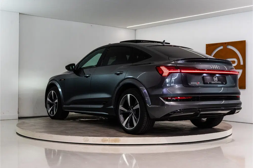 Audi e-tron S Quattro 95 kWh 504PK uit 2020, foto 4