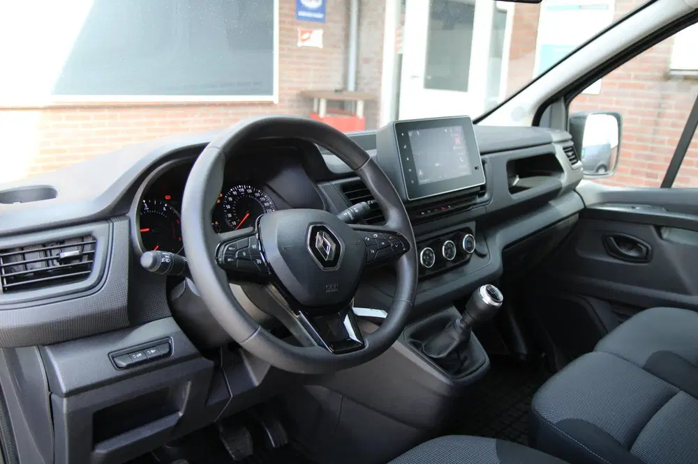 Renault Trafic 2.0 dCi 130PK T27 L1H1 Work Edition uit 2022, foto 15