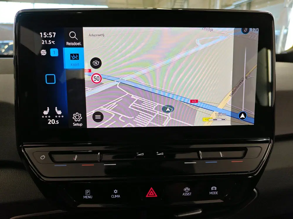 Volkswagen ID.3 58 kWh 204pk Life uit 2020, foto 11