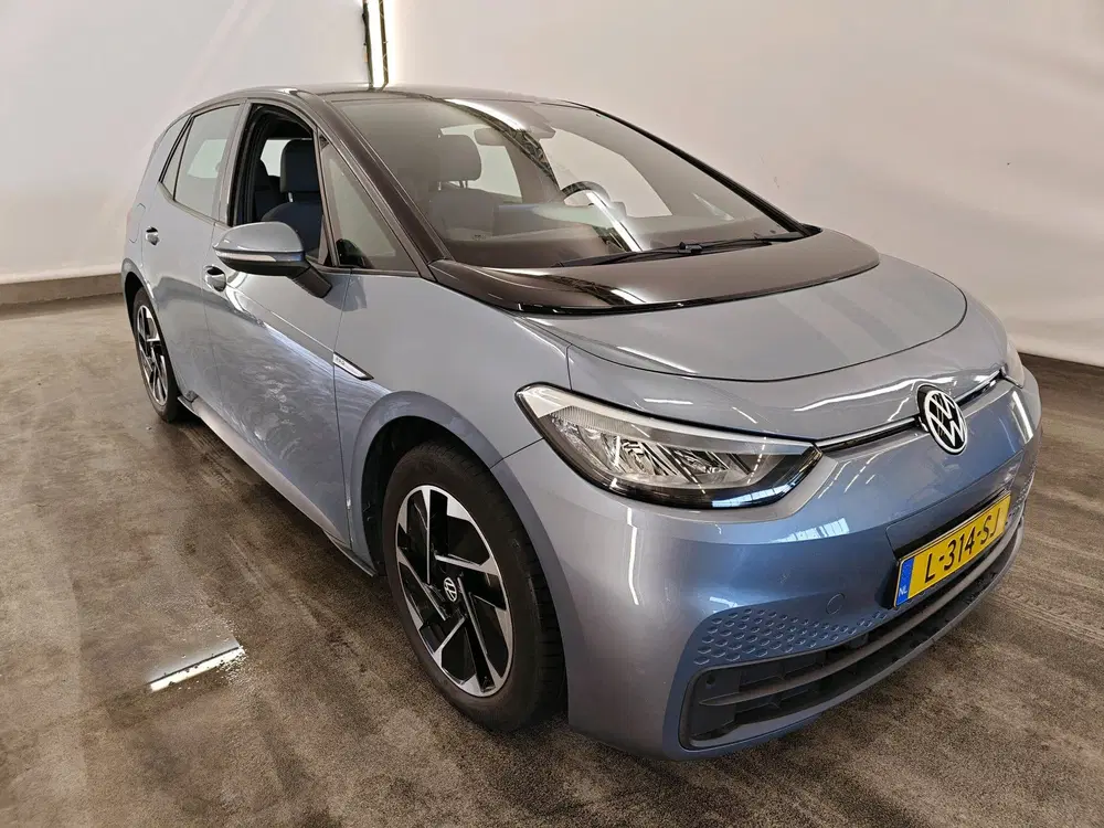 Volkswagen ID.3 58 kWh 204pk Life uit 2020, foto 4