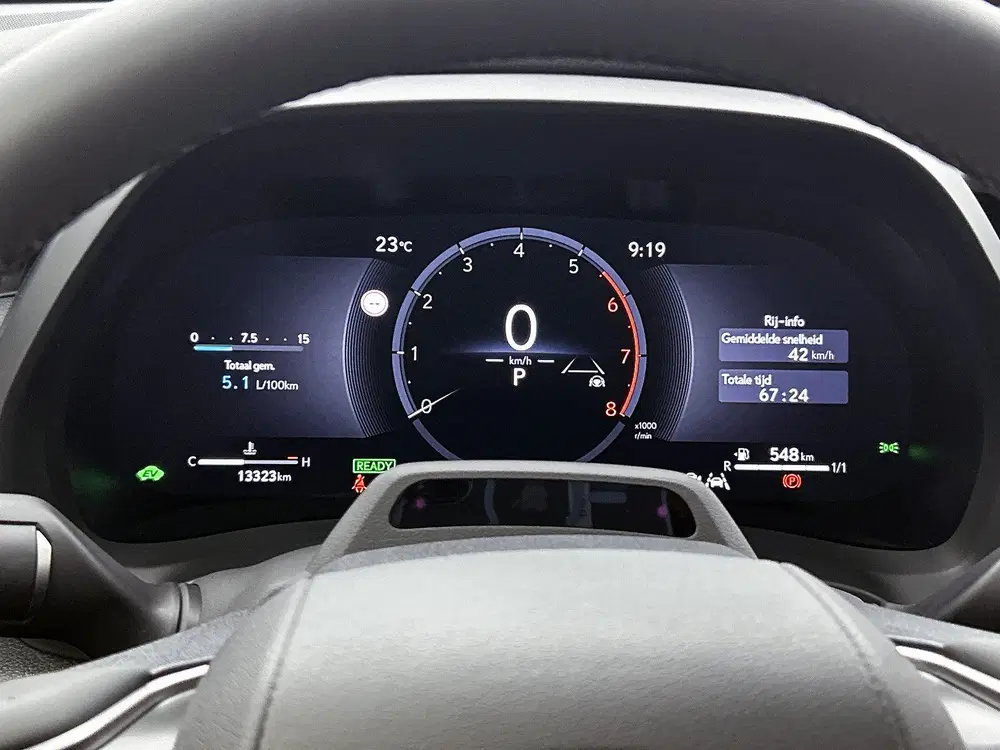 Lexus LBX Emotion + Advanced Pack uit 2025, foto 5