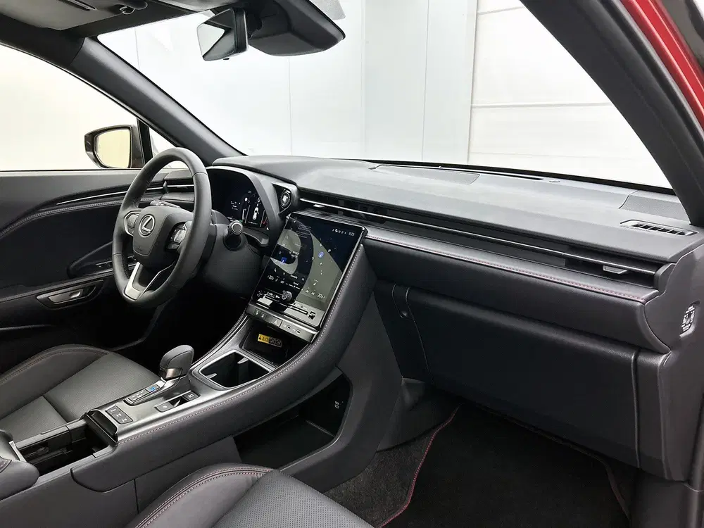 Lexus LBX Emotion + Advanced Pack uit 2025, foto 6