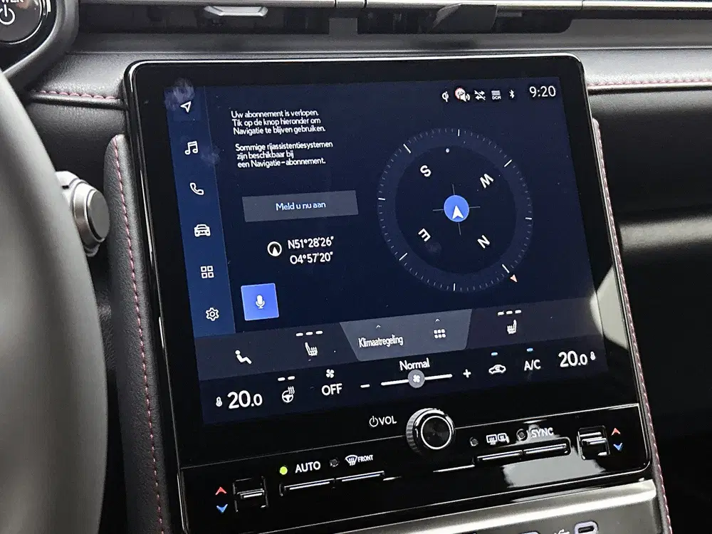 Lexus LBX Emotion + Advanced Pack uit 2025, foto 9