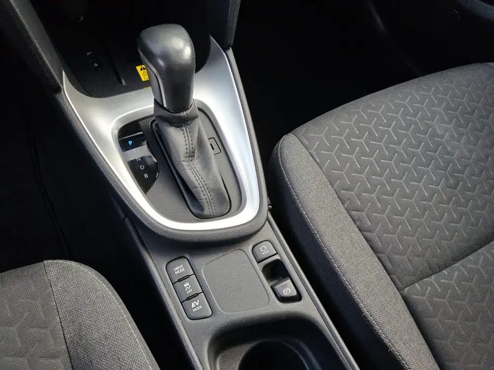 Toyota Yaris Cross 1.5 Hybrid First Ed. uit 2021, foto 11
