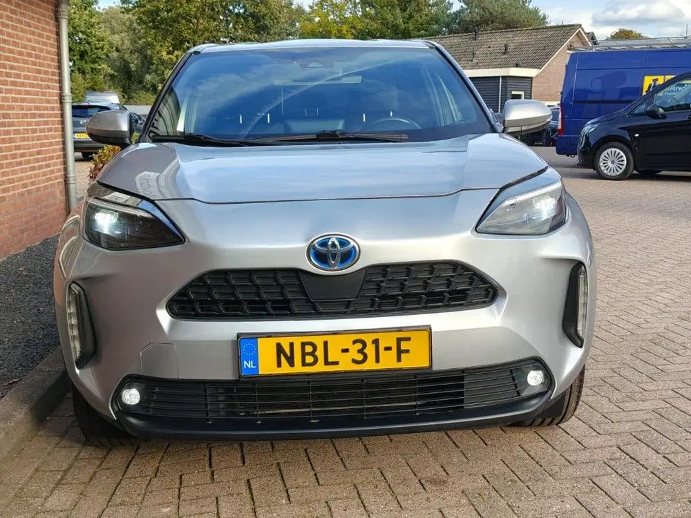 Toyota Yaris Cross 1.5 Hybrid First Ed. uit 2021, foto 6