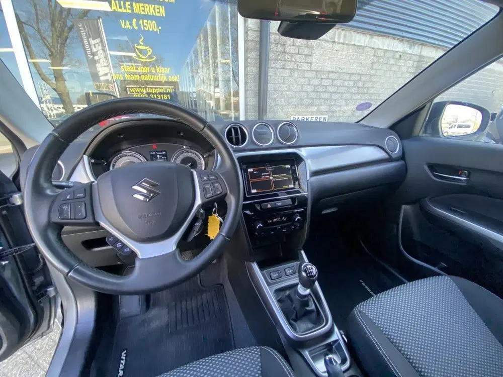 Suzuki Vitara 1.4 Boosterjet Select Smart Hybrid Camera uit 2021, foto 15