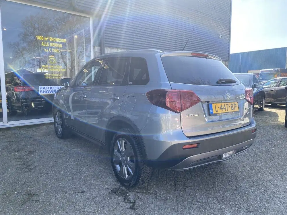 Suzuki Vitara 1.4 Boosterjet Select Smart Hybrid Camera uit 2021, foto 5