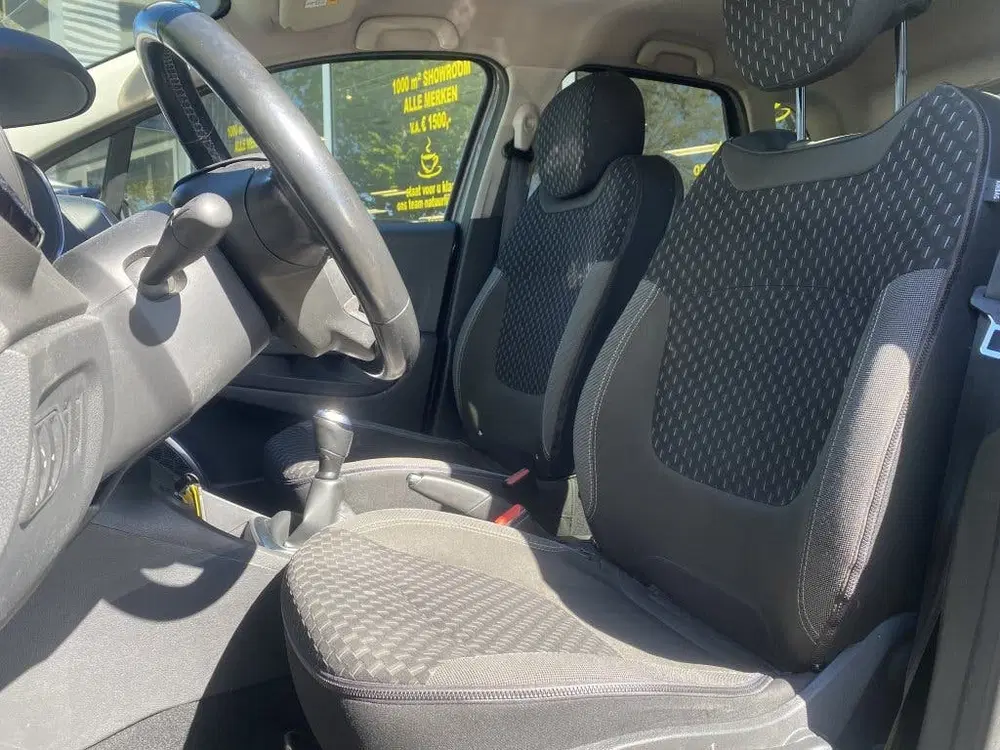 Renault Captur 0.9 TCe Intens uit 2019, foto 5