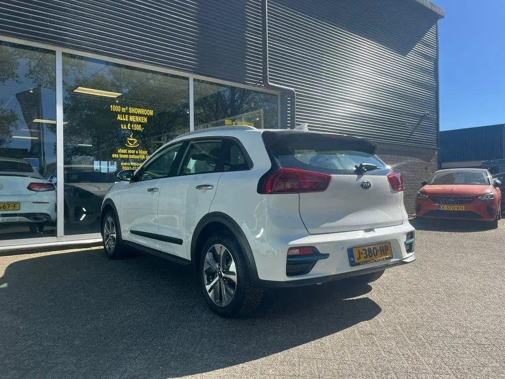 Kia Niro DynamicLine 64 kWh uit 2020, foto 14