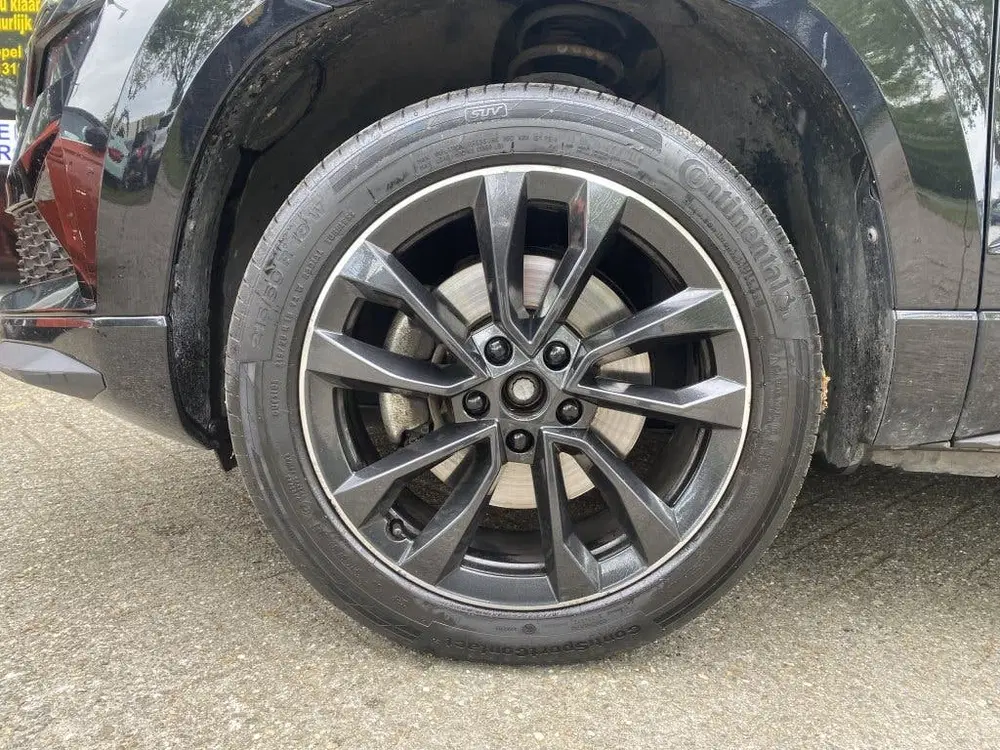 Skoda Karoq 1.5 TSI Sportline Business LEDER uit 2022, foto 11