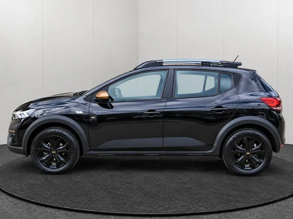 Dacia Sandero 1.0 TCe 90 Extreme uit 2024, foto 4