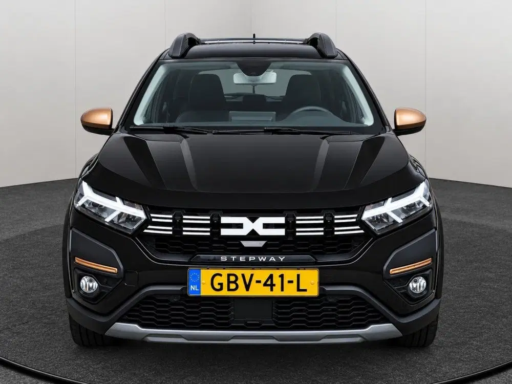 Dacia Sandero 1.0 TCe 90 Extreme uit 2024, foto 8