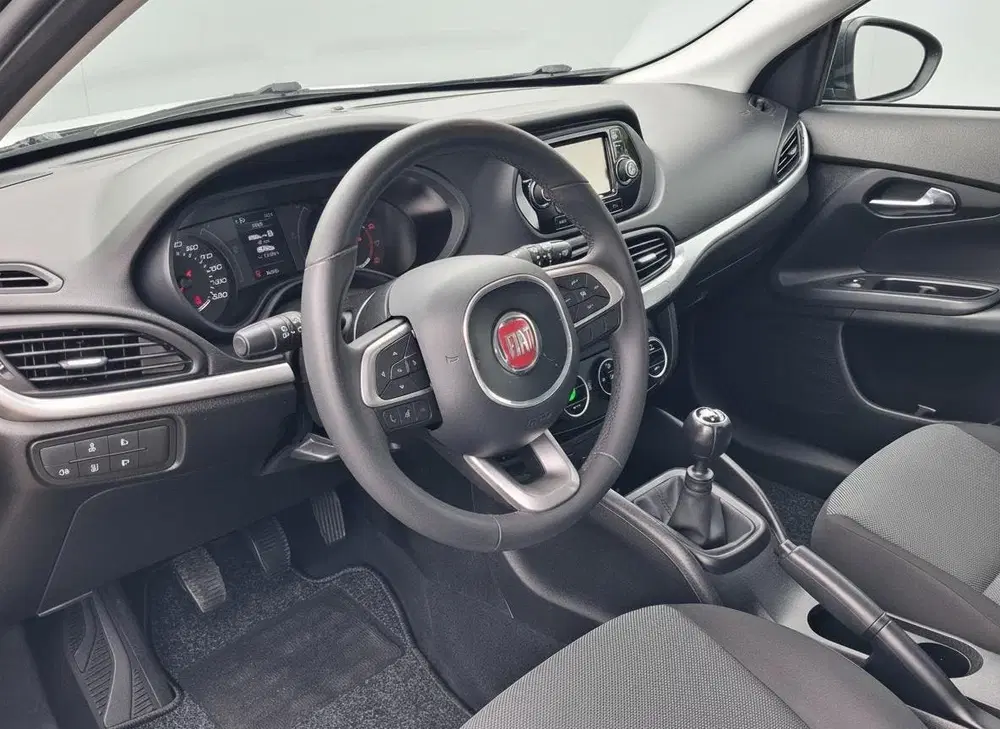 Fiat Tipo 1.4 16v AIRCO NAV CRUISE PDC uit 2019, foto 5