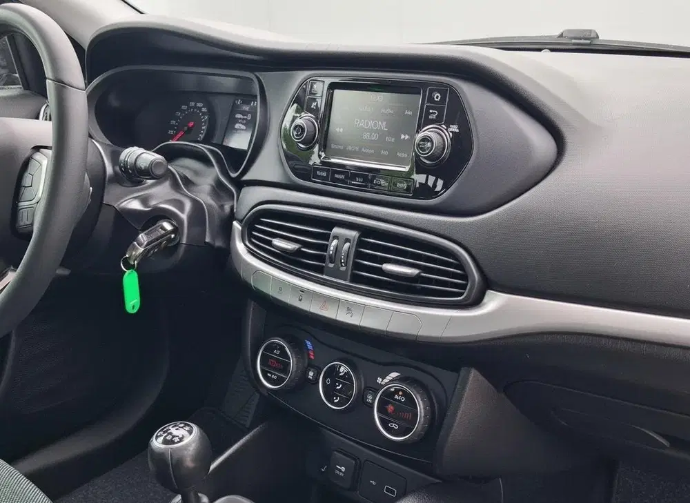 Fiat Tipo 1.4 16v AIRCO NAV CRUISE PDC uit 2019, foto 6