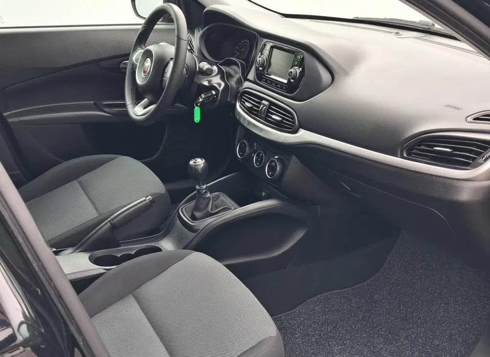 Fiat Tipo 1.4 16v AIRCO NAV CRUISE PDC uit 2019, foto 7