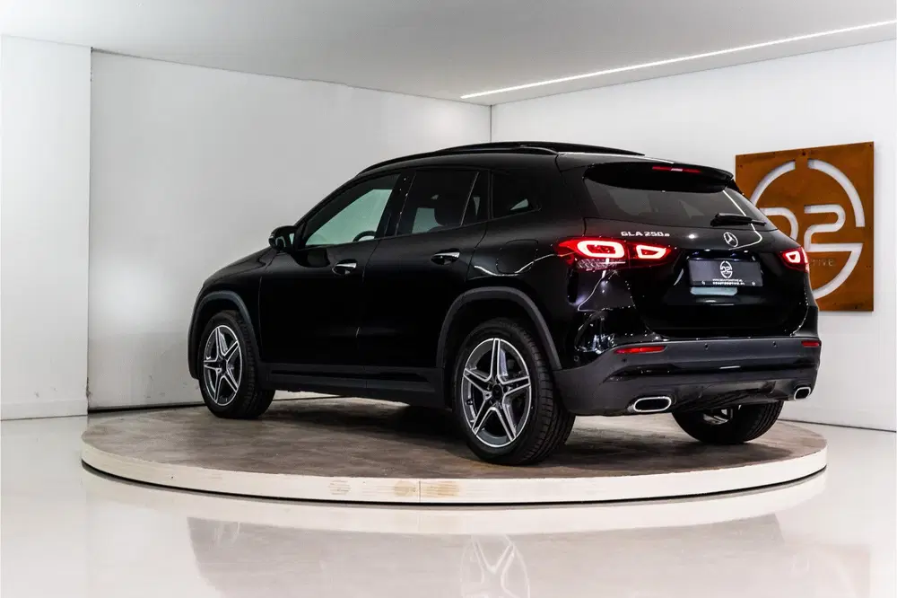 Mercedes-Benz GLA GLA 250 e AMG 218PK uit 2022, foto 3