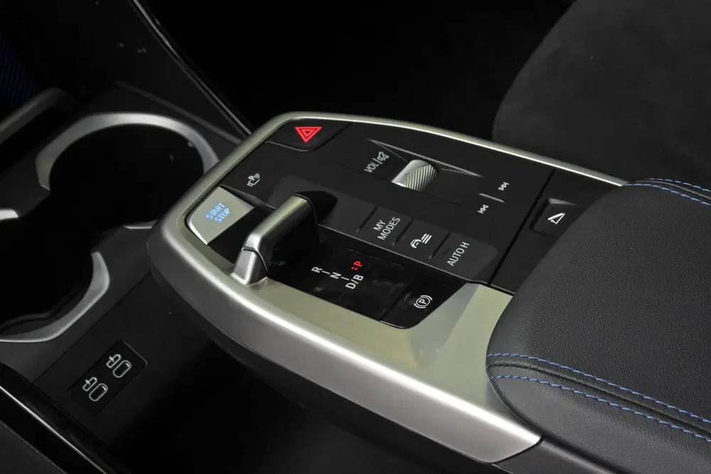 BMW iX2 xDrive30 M Sport uit 2025, foto 13