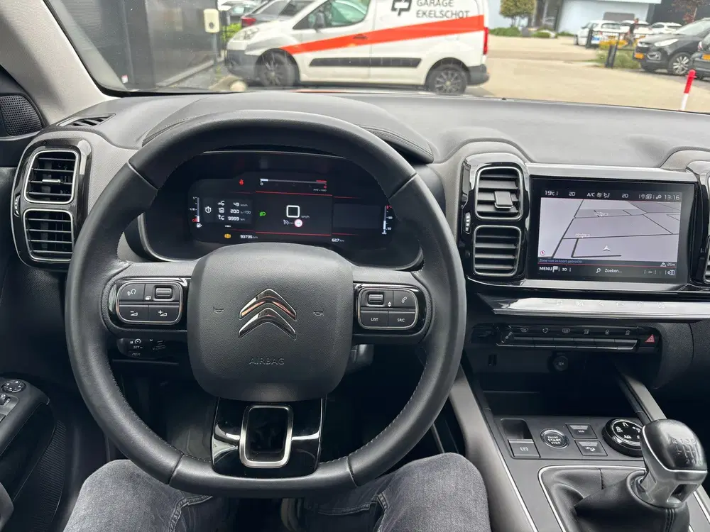 Citroën C5 Aircross Citroen C5 AIRCROSS 1.2 PureTech C-Series uit 2021, foto 2