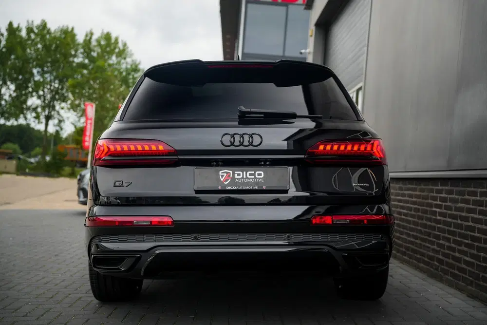 Audi Q7 60 TFSI e 462 pk Quattro Pro Line S Compet uit 2023, foto 9