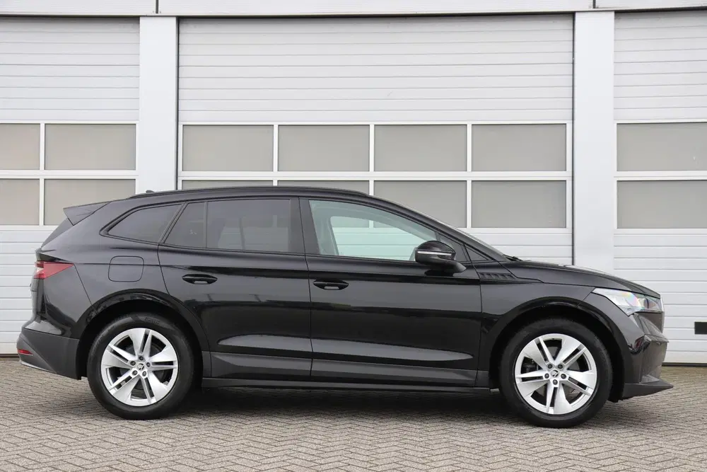 Skoda Enyaq 60 180pk Business Edition Plus uit 2023, foto 3