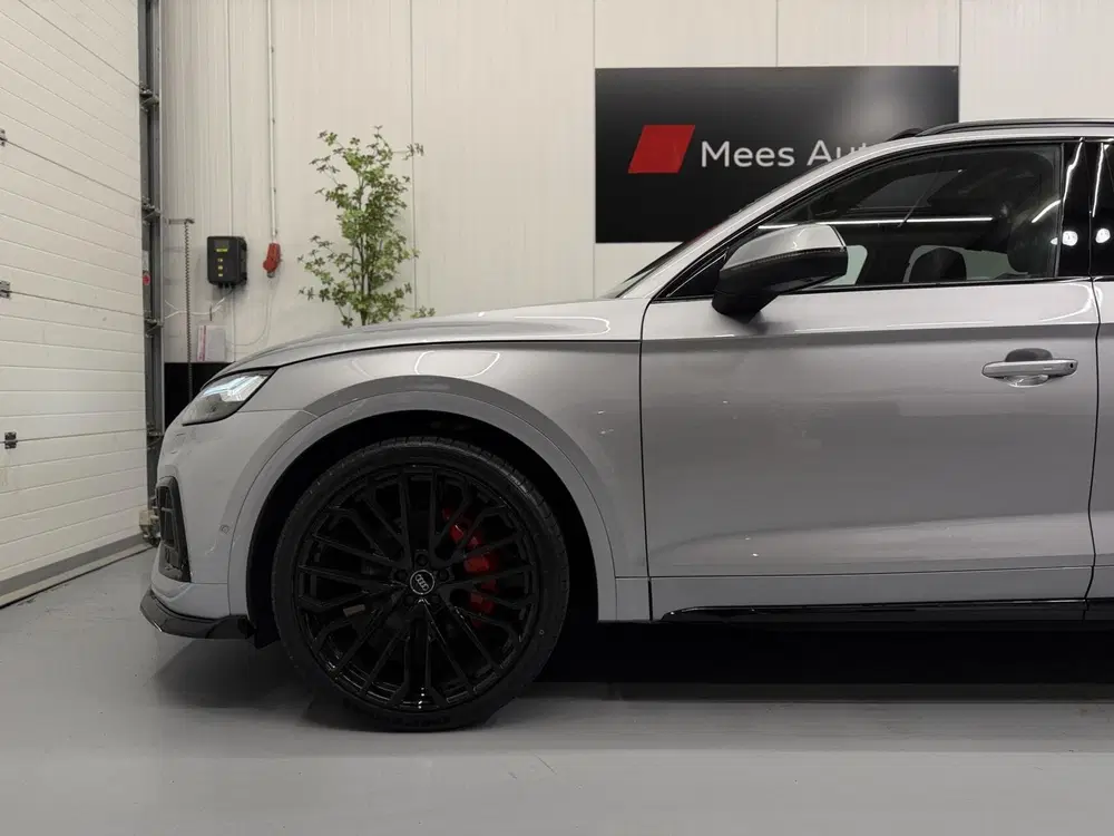 Audi Q5 55 TFSI e S edition Competition uit 2022, foto 11