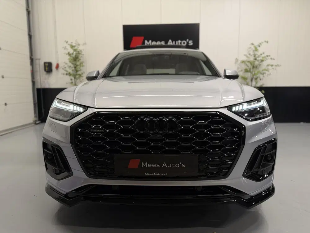 Audi Q5 55 TFSI e S edition Competition uit 2022, foto 7