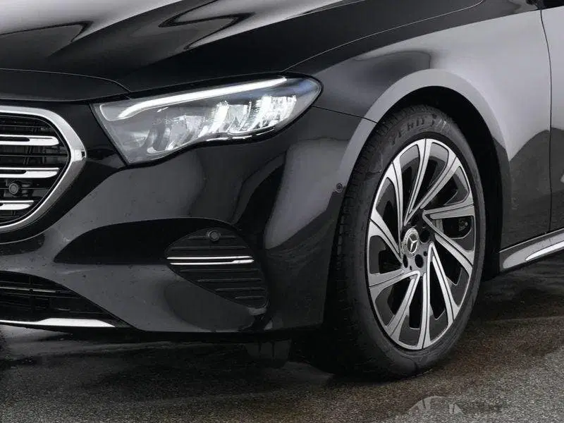 Mercedes-Benz E-Klasse 300 e Business Solution Luxury uit 2026, foto 10
