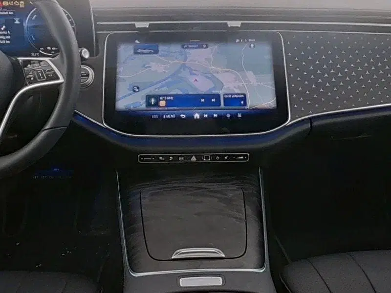 Mercedes-Benz E-Klasse 300 e Business Solution Luxury uit 2026, foto 3