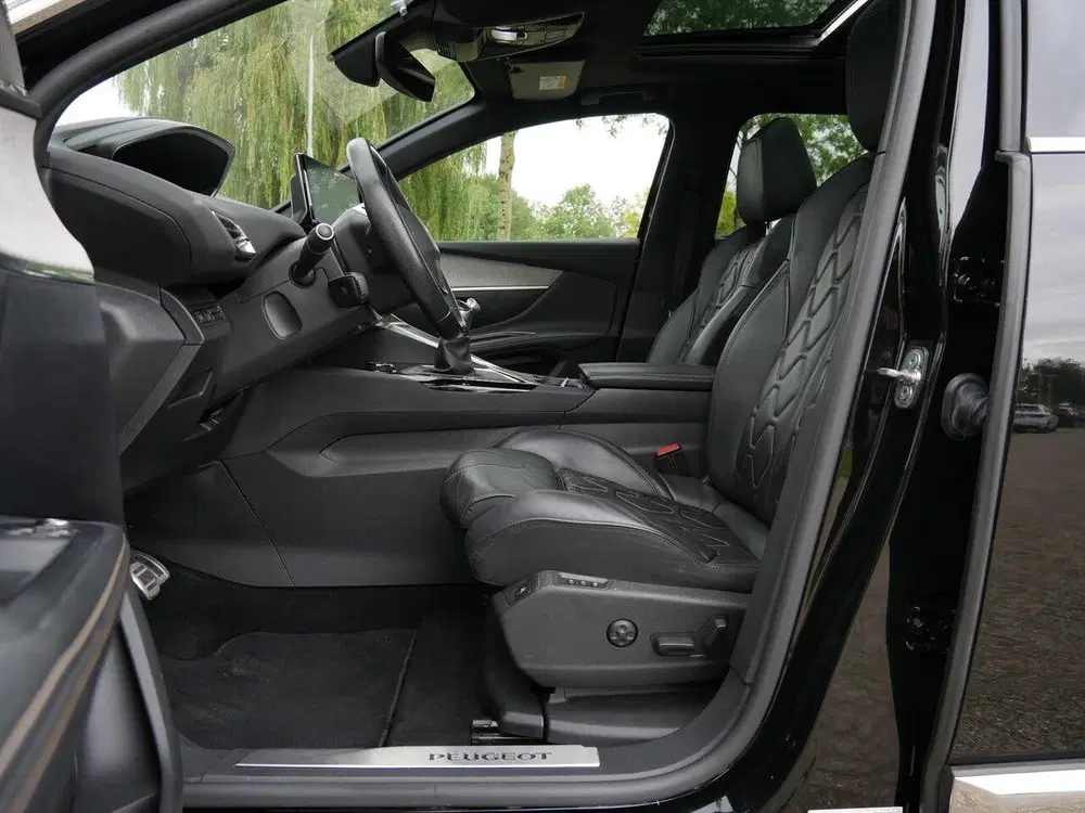 Peugeot 5008 1.2 PureTech 130pk S&S GT 7p uit 2022, foto 5