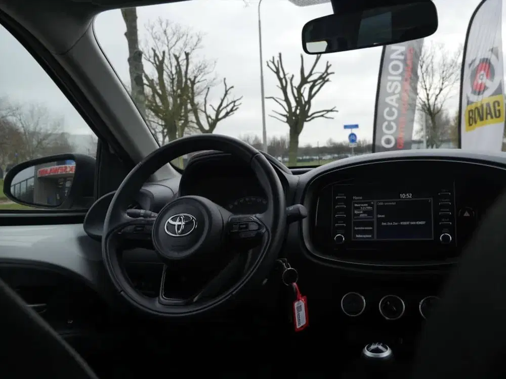 Toyota Aygo X 1.0 VVT-i MT Play uit 2022, foto 11