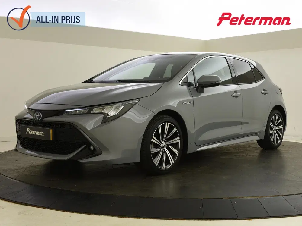 Toyota Corolla 1.8 Hybrid Business Plus uit 2022
