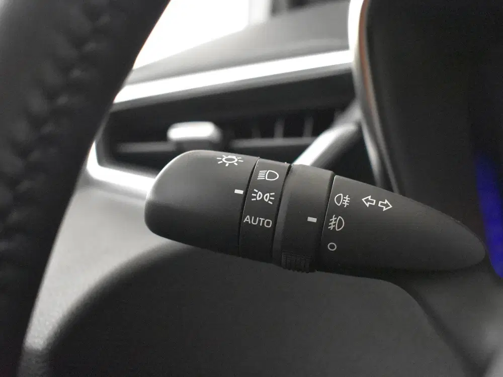 Toyota Corolla 1.8 Hybrid Business Plus uit 2022, foto 15