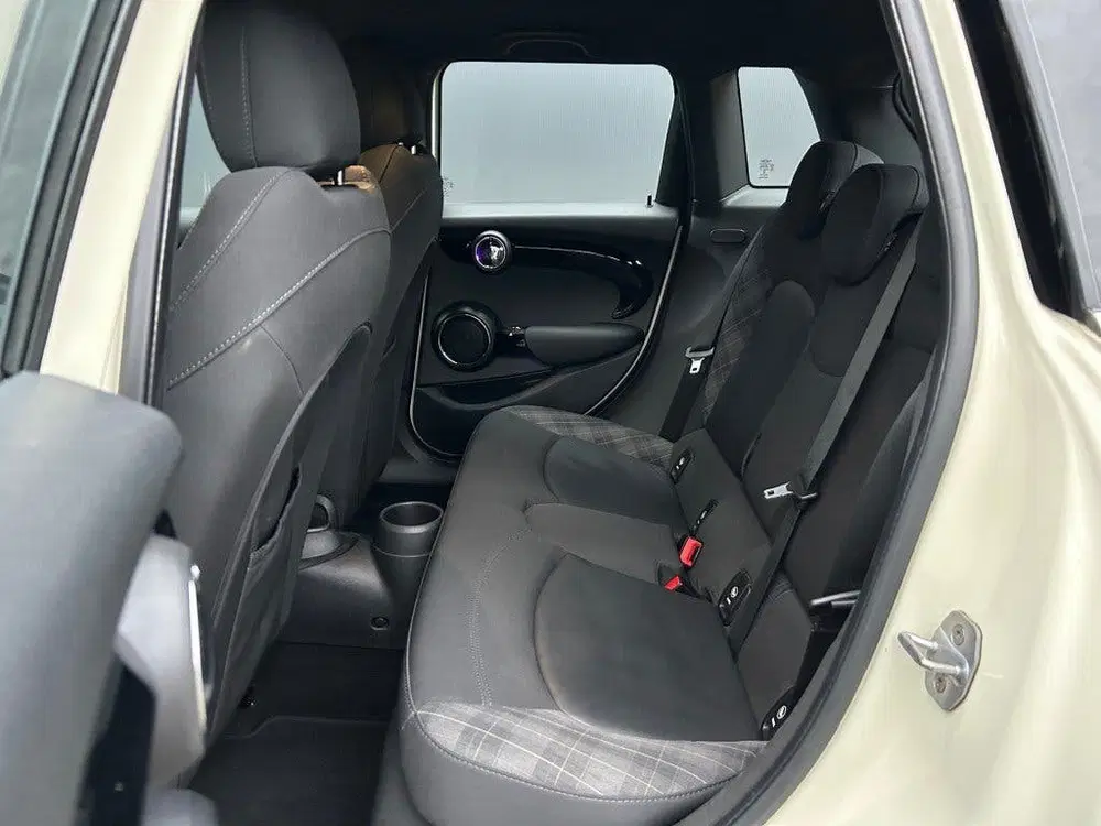 Mini Cooper S COOPER S 2.0 192pk 5-Drs Automaat LED Navi uit 2019, foto 15
