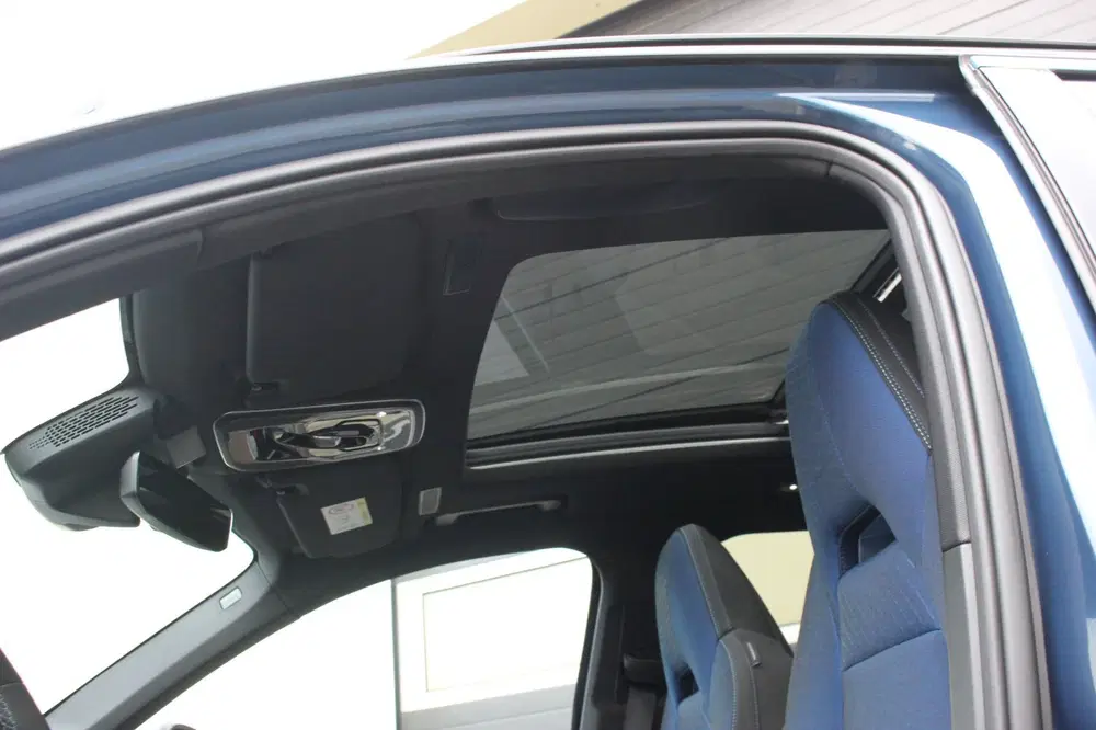 Lynk & Co 01 1.5 PHEV Plug-in hybrid uit 2024, foto 6