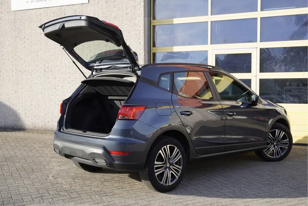 SEAT Arona 1.0 TSI Style BJ2023 Lmv 17" uit 2023, foto 7
