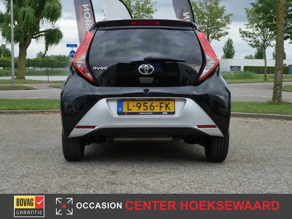 Toyota Aygo 1.0 VVT-i x-cite uit 2021, foto 13