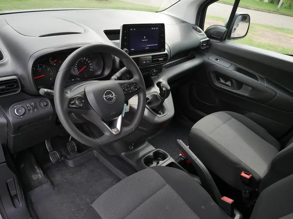 Opel Combo 1.5D L2H1 Edition uit 2022, foto 8