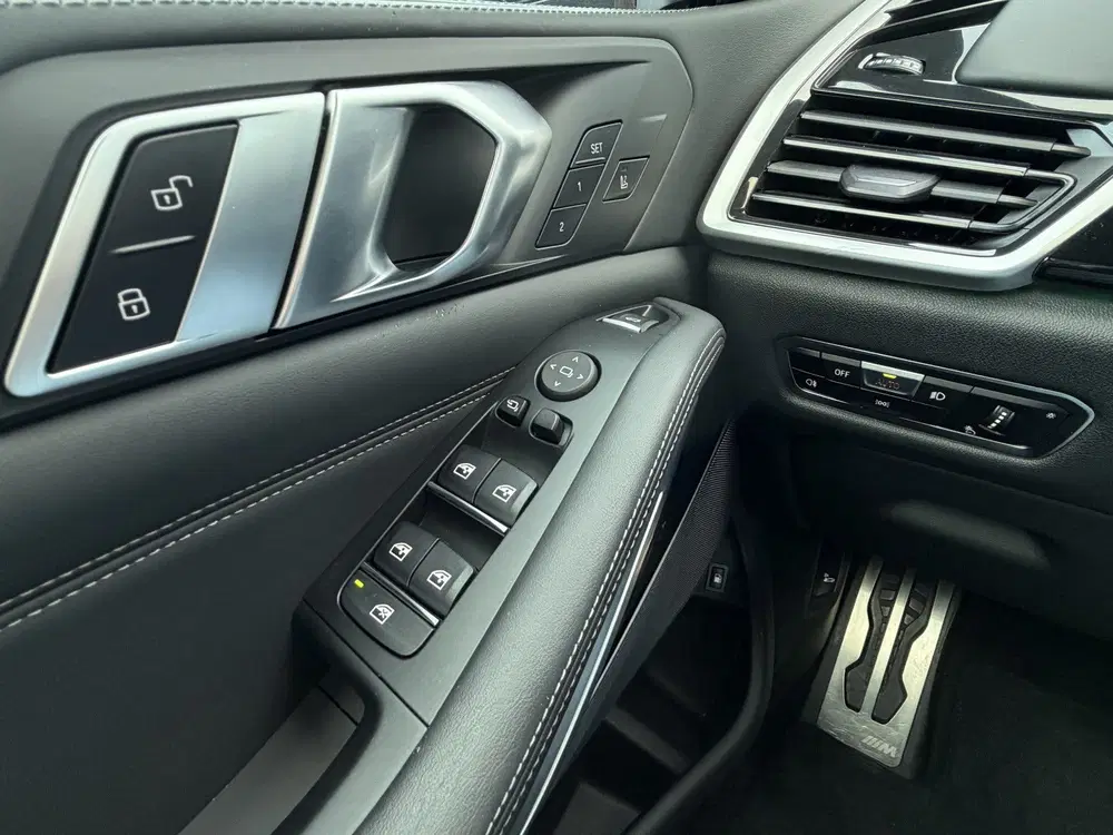 BMW X5 xDrive45e High Executive M-Sport 4WS Pano uit 2022, foto 10