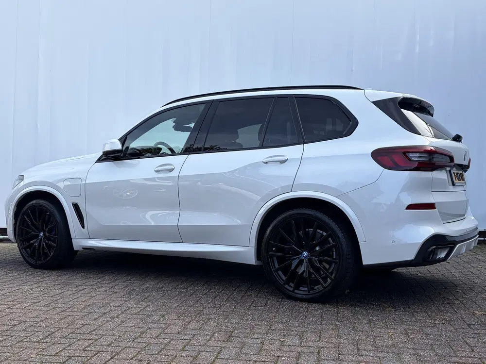 BMW X5 xDrive45e High Executive M-Sport 4WS Pano uit 2022, foto 2